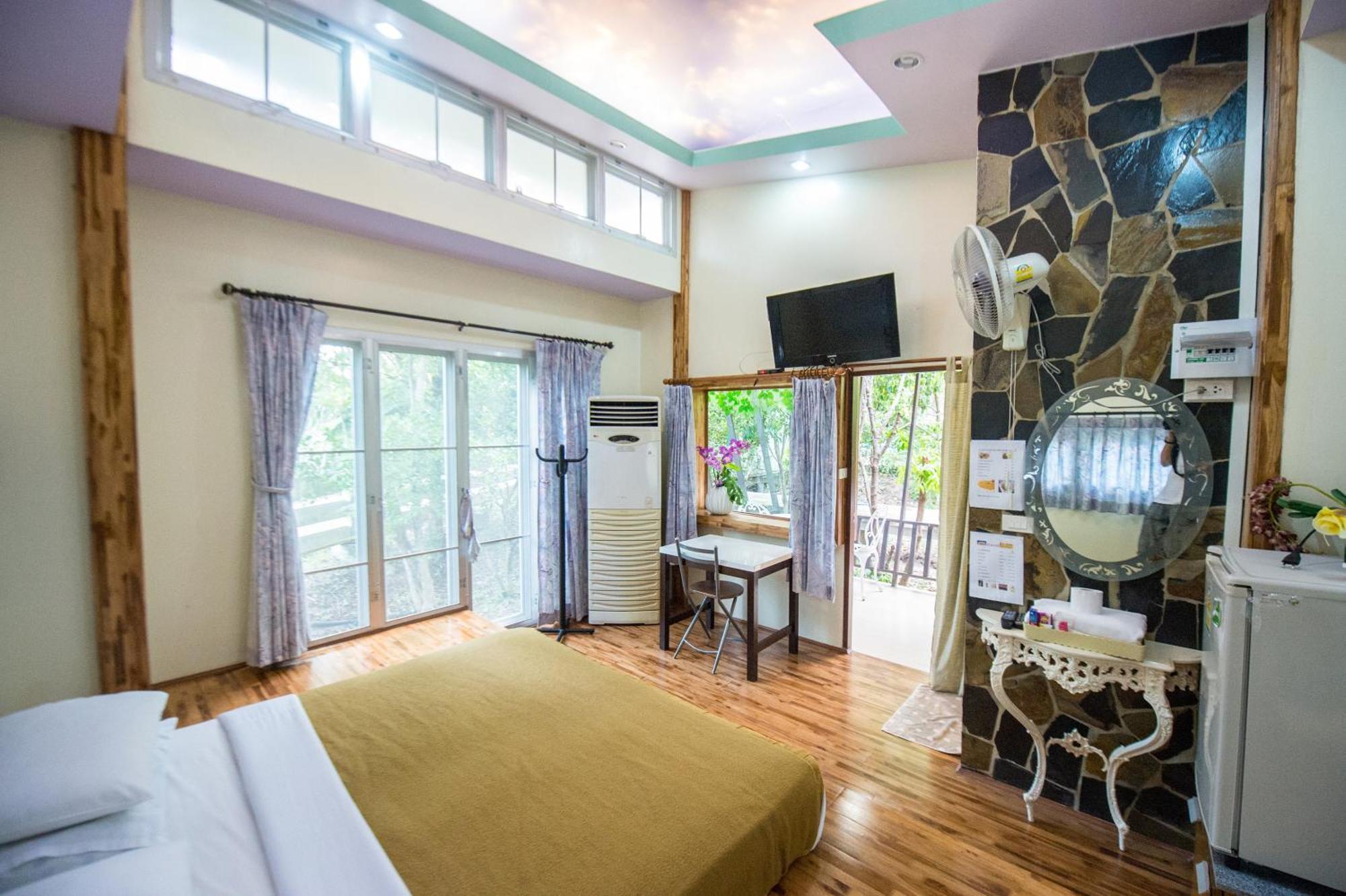 Poomvarin Resort Ban Wang Takhrai Room photo